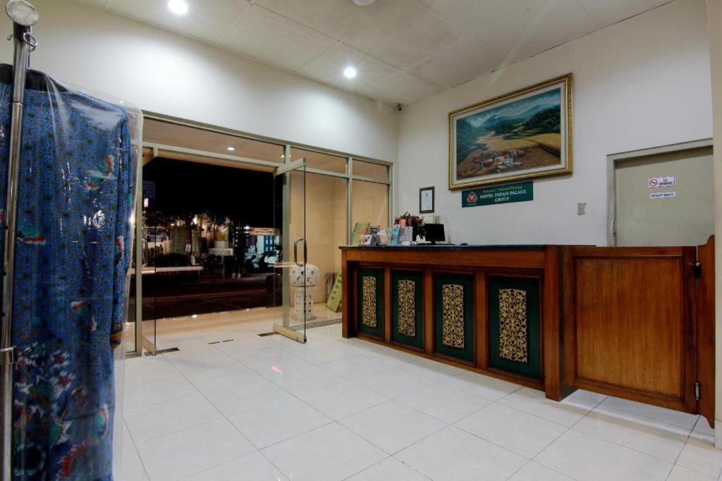 Hotel Grand Rosela Γιογκιακάρτα Εξωτερικό φωτογραφία