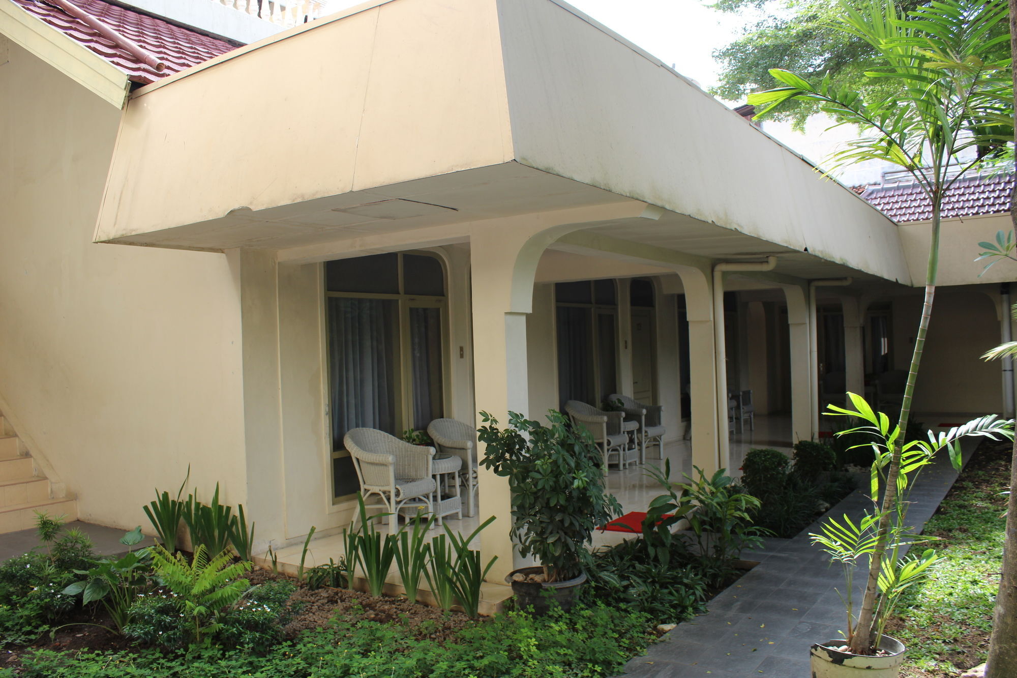 Hotel Grand Rosela Γιογκιακάρτα Εξωτερικό φωτογραφία